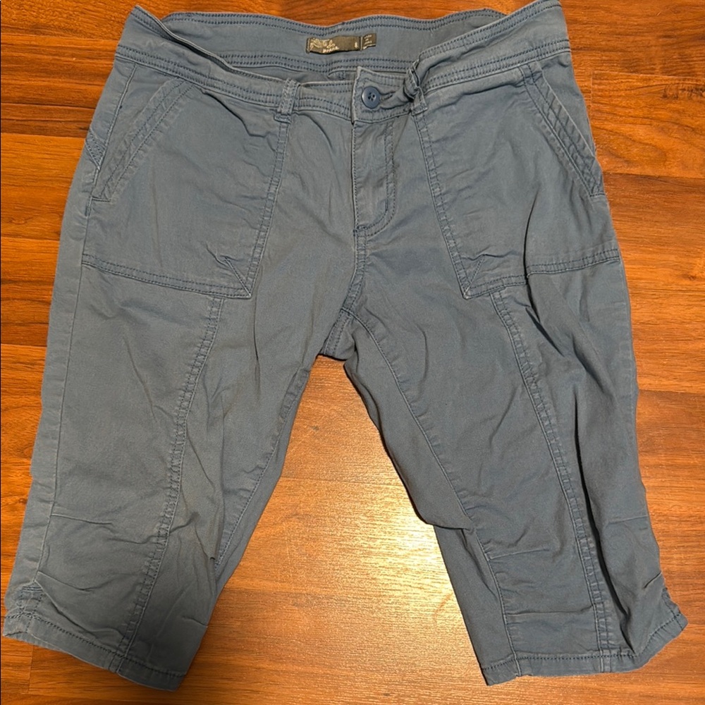 Women’s Prana shorts blue size 8